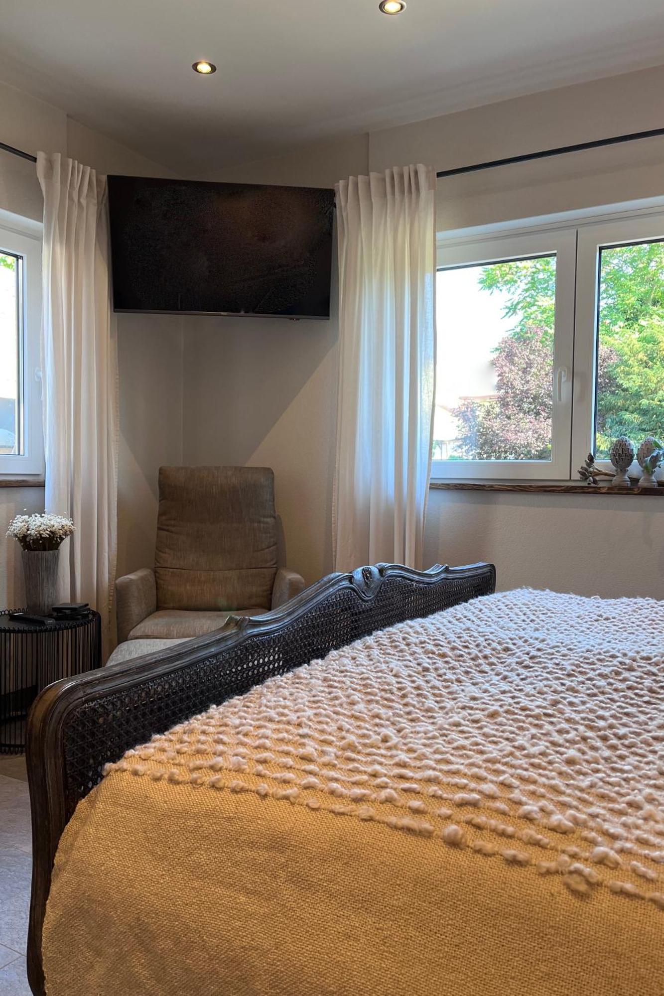 Ferienwohnung Seckenheim - Stilvoll Uebernachten Zwischen Mannheim Und Heidelberg Ideal Fuer Kurztrips Zewnętrze zdjęcie